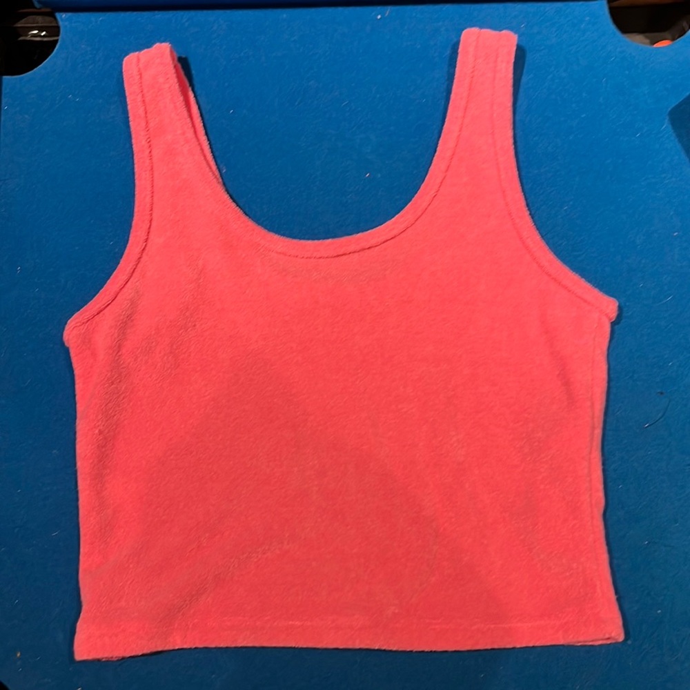 Hollister pink tank top!